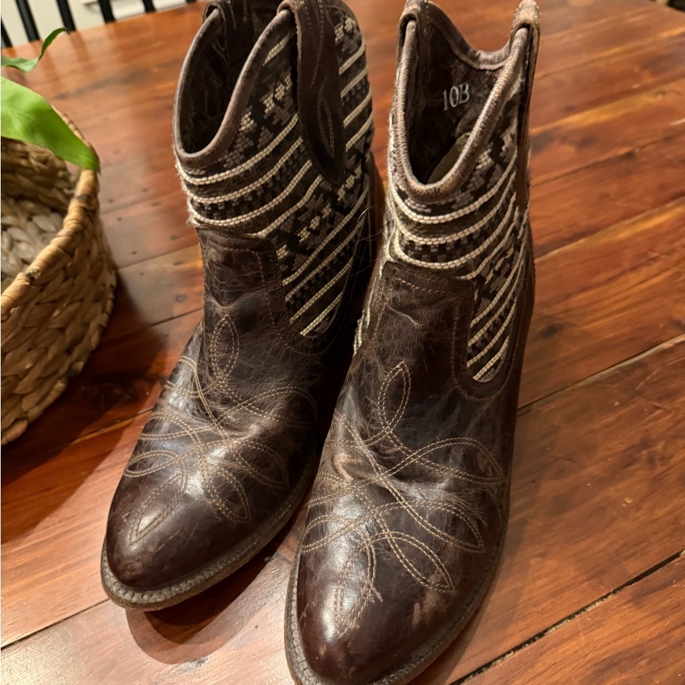 Ariat Brown Leather Heeled Boots
